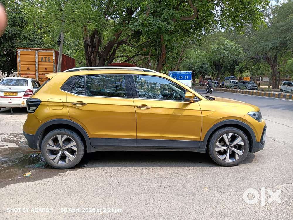 Volkswagen Taigun 1.0 Tsi Topline At, 2023, Petrol