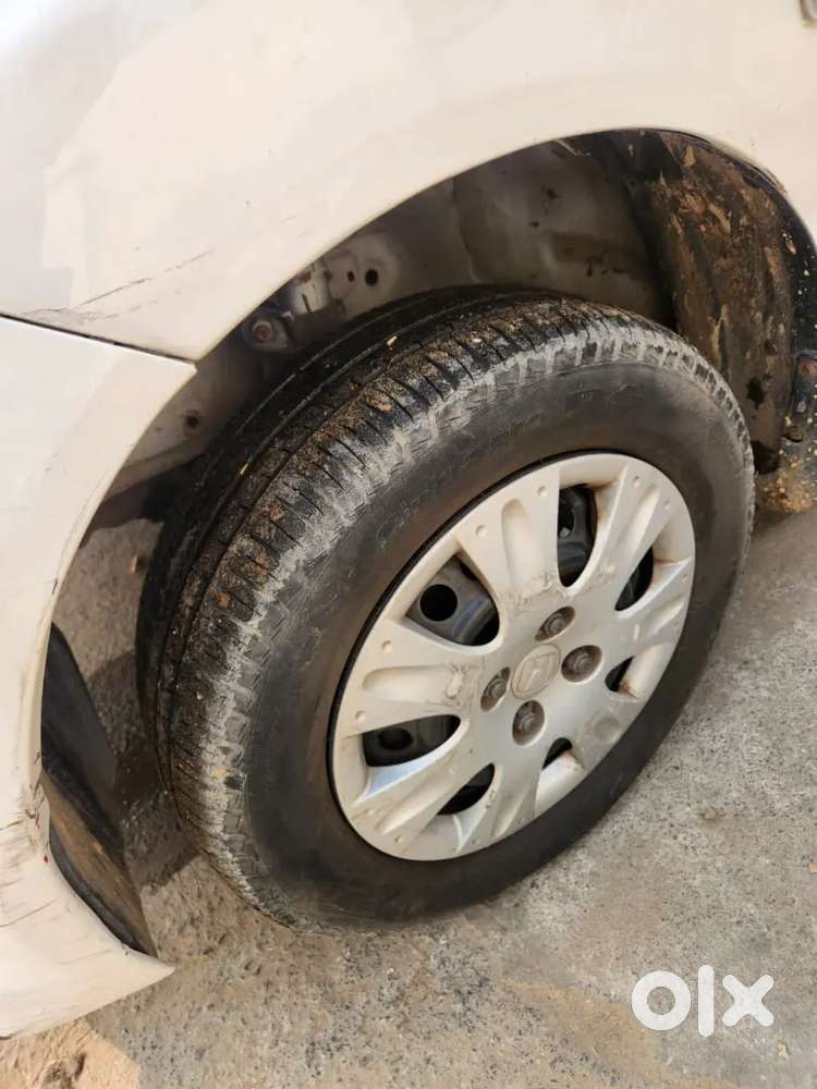 Honda Brio 2012 Petrol Well Maintained