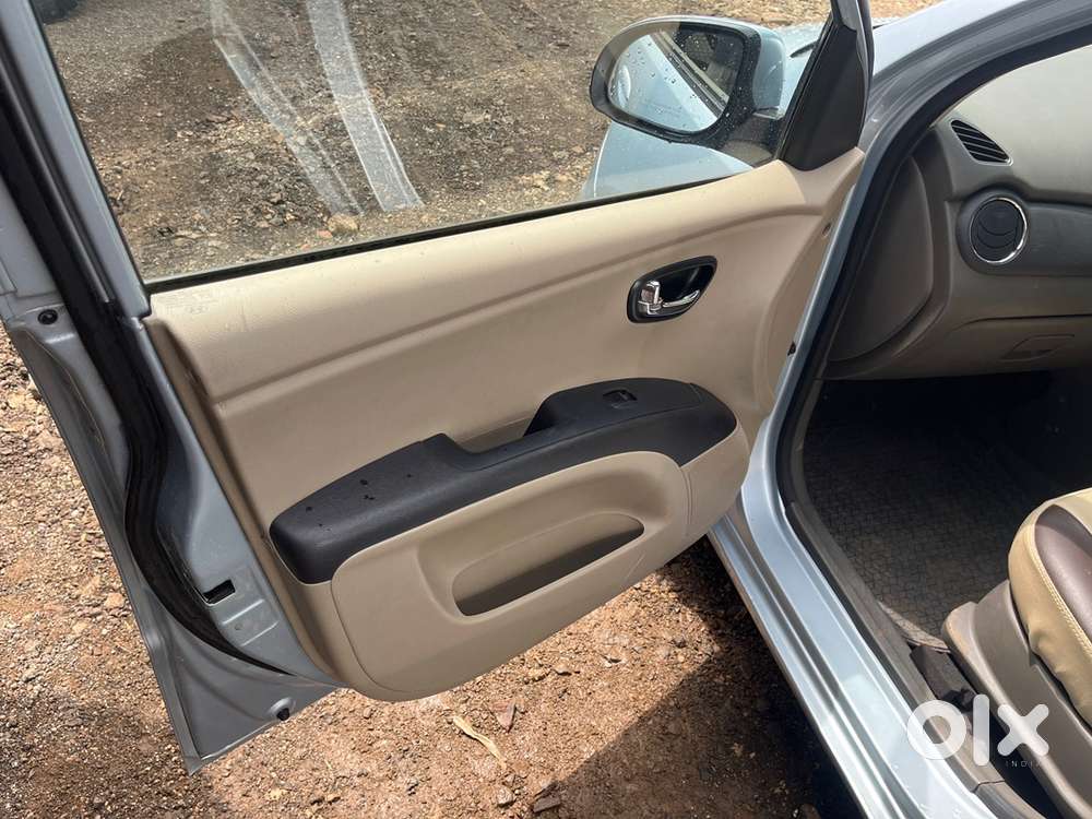 Hyundai I10 Petrol Manual 2012
