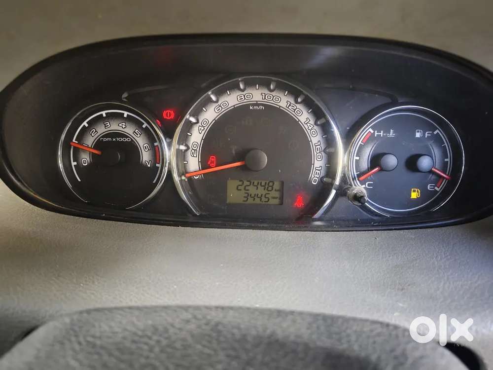Mahindra Nuvosport 1.5 2009