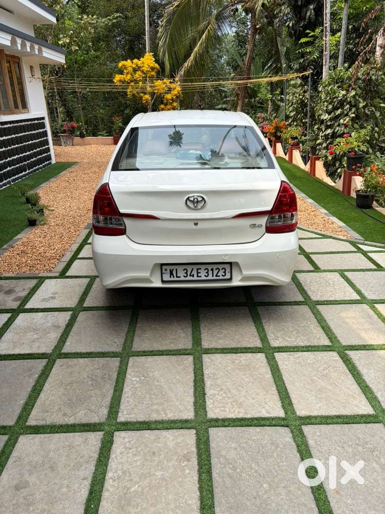 Toyota Etios 2017 Diesel Well Maintained