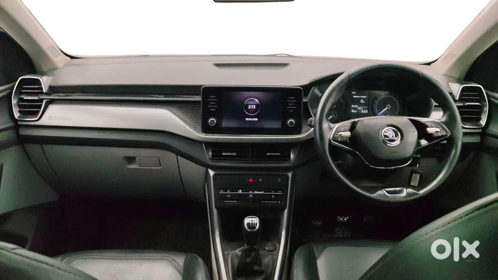 Skoda Kushaq 1.0 Ambition Classic Tsi At, 2023, Petrol