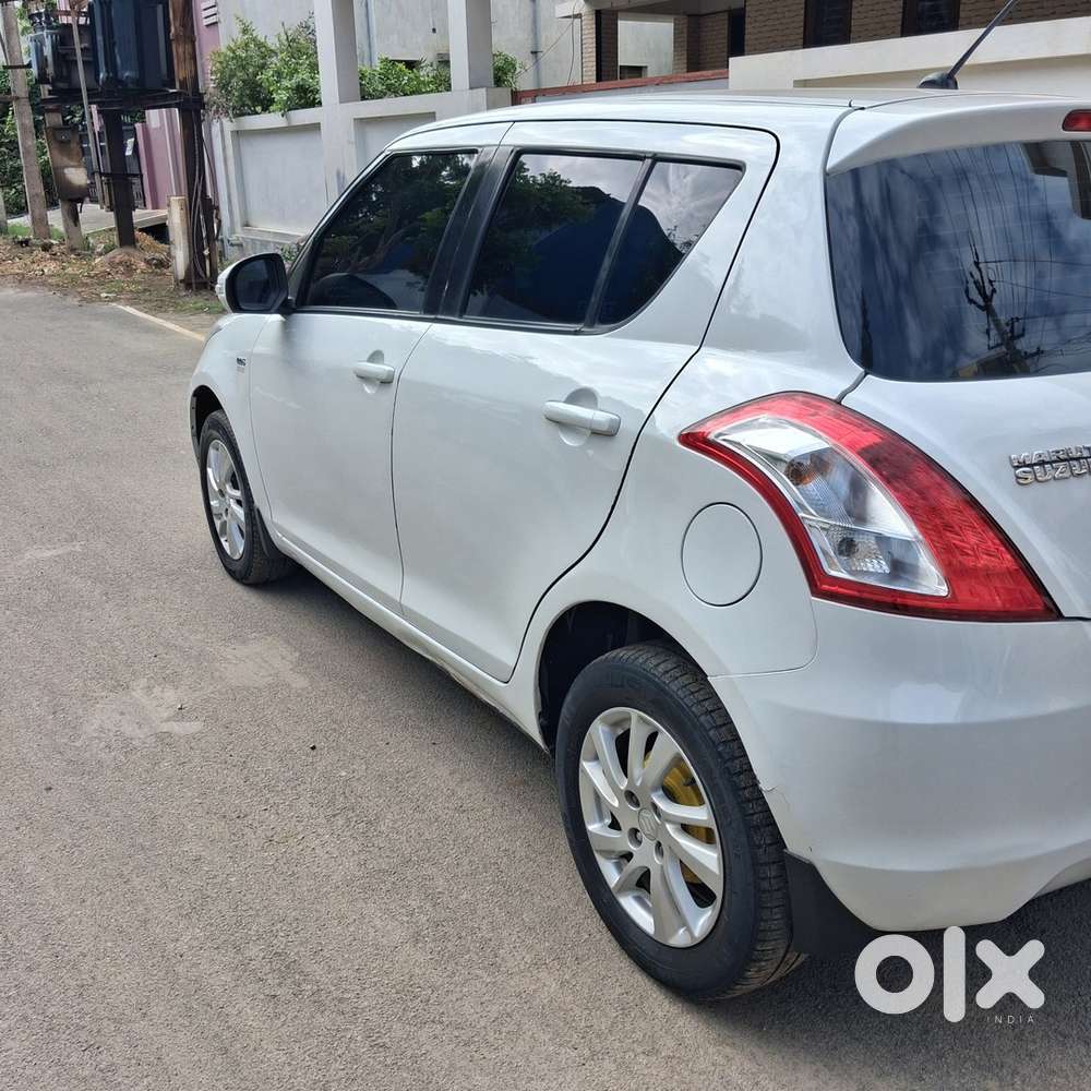 Maruti Suzuki Swift 2013 Diesel Manual Zdi
