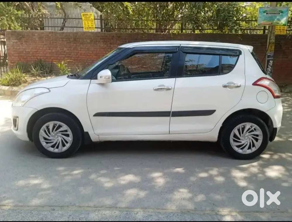 Maruti Suzuki Swift 2016 Cng & Hybrids 80000 Km Driven