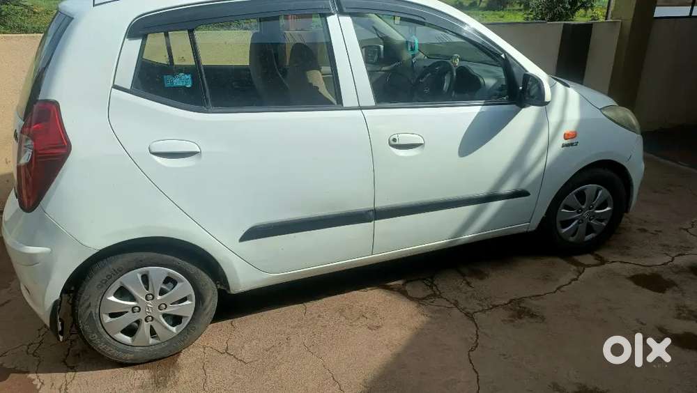 Hyundai I10 Magna 2012 Car