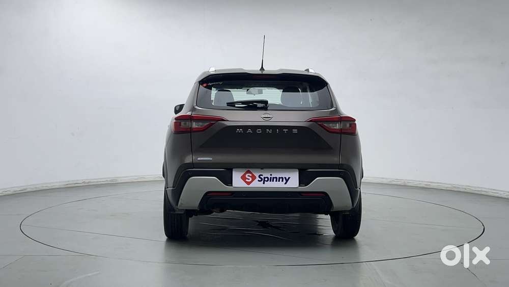 Nissan Magnite Xv Turbo, 2021, Petrol