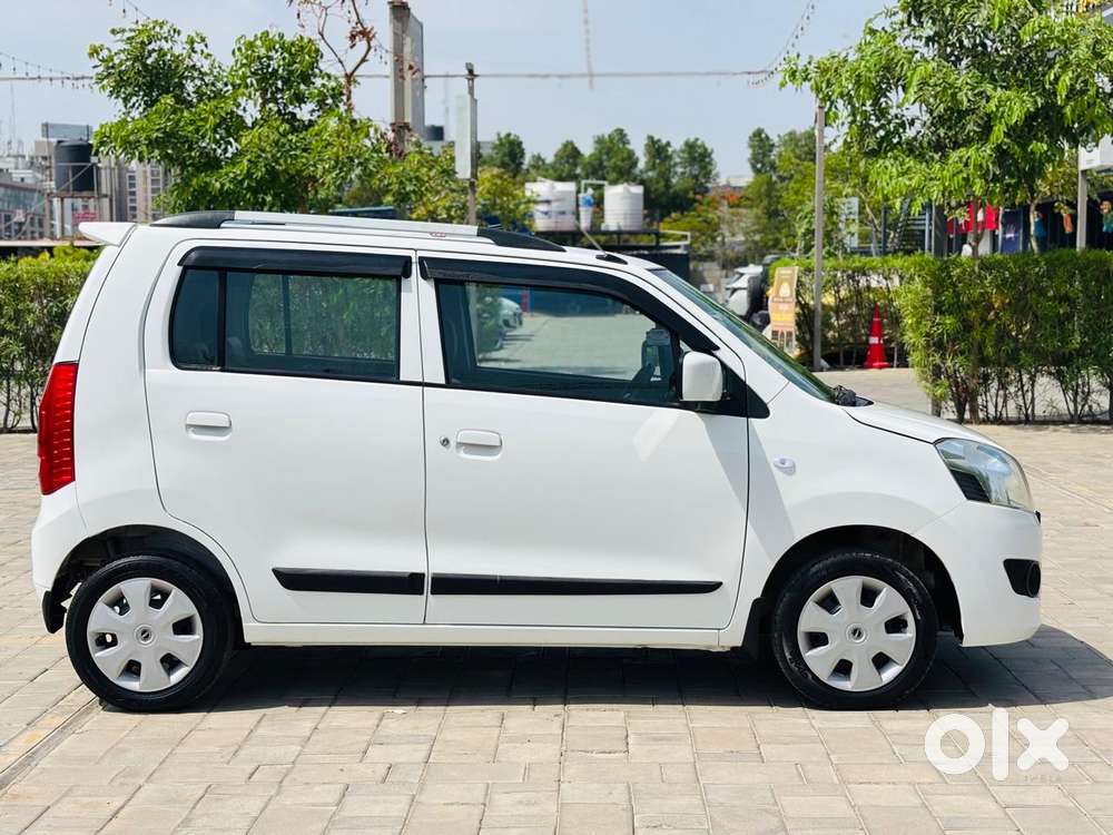 Maruti Suzuki Wagon R Vxi 1.2, 2018, Petrol
