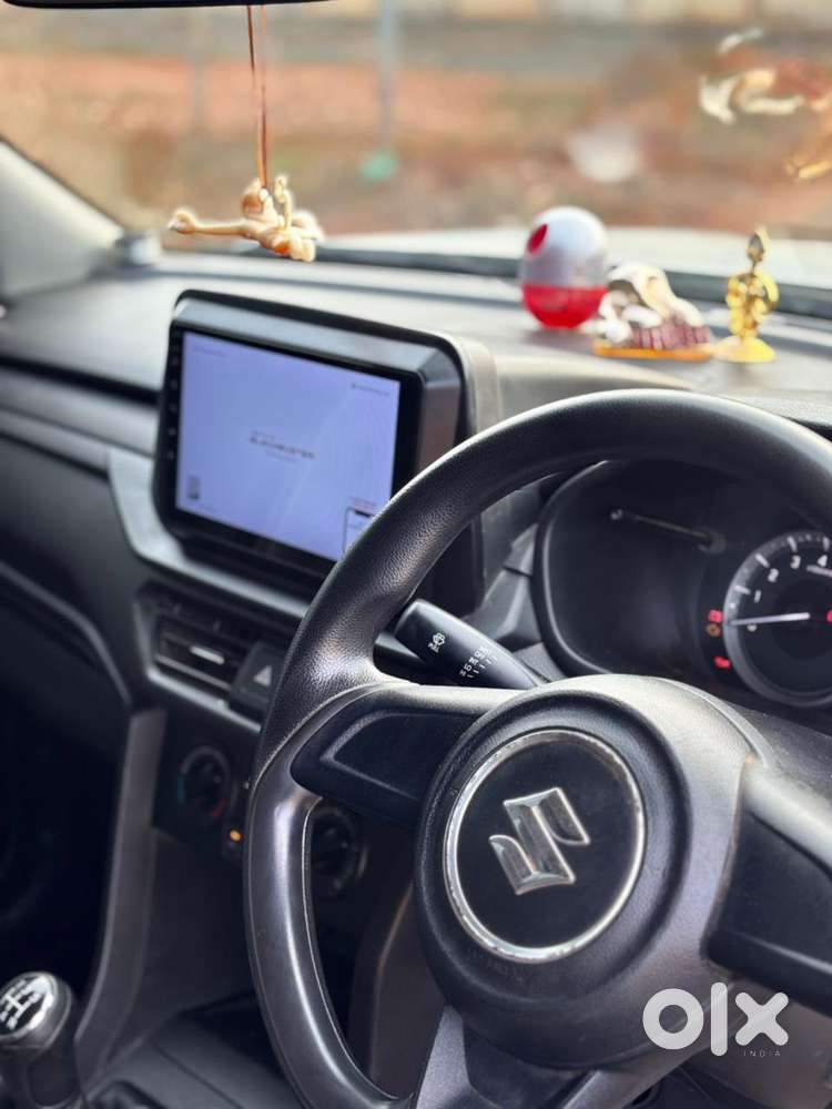 Maruti Suzuki Brezza 1.5 Lxi Smart Hybrid, 2023, Petrol