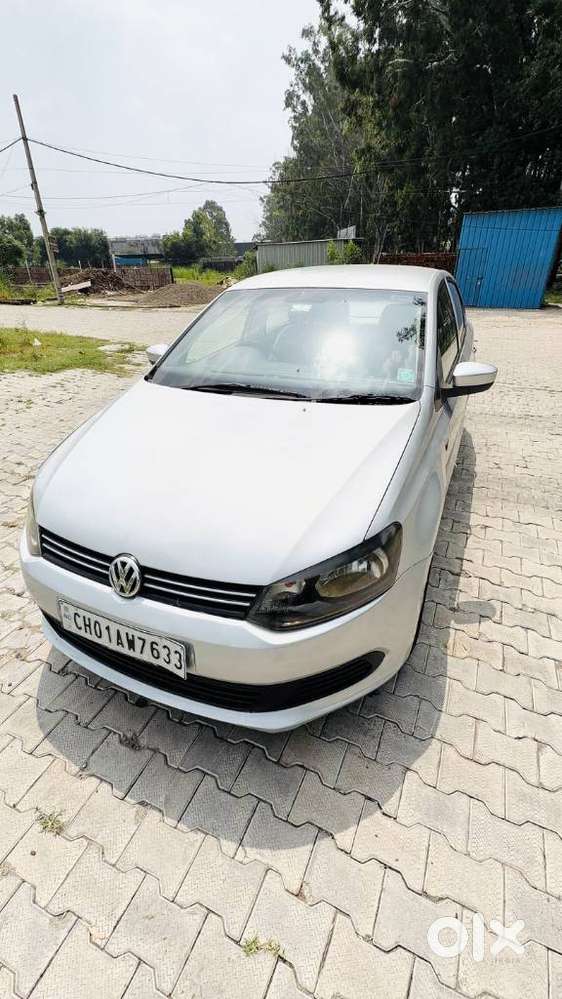 Volkswagen Vento 1.0 Highline Plus, 2014, Petrol