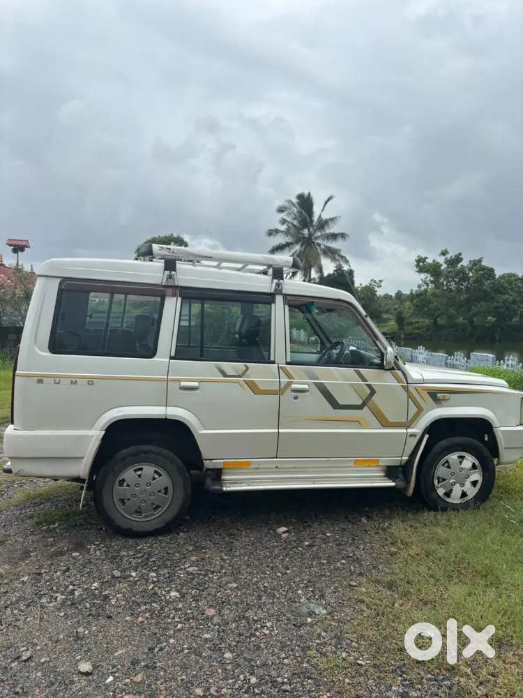 Tata Sumo Gold 2012