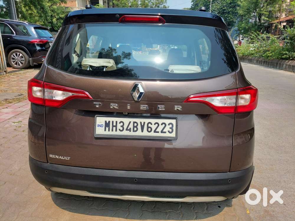 Renault Triber Rxt, 2022, Petrol