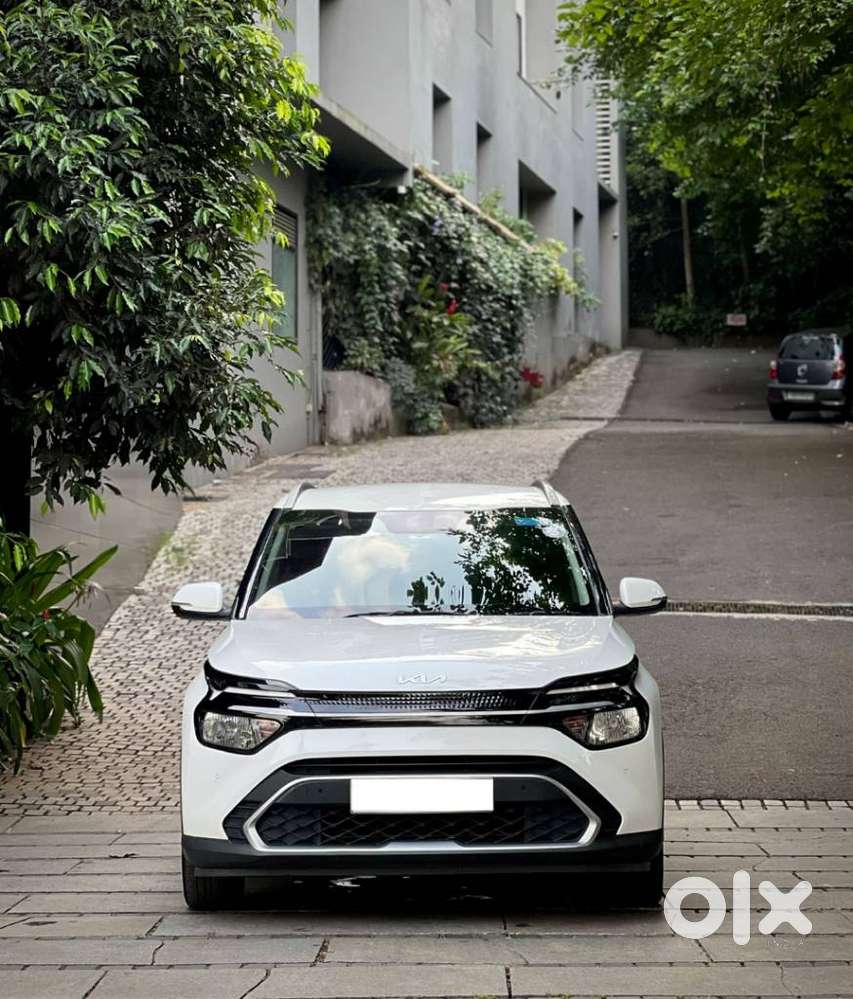 Kia Carens 1.5 Prestige 7 Str, 2023, Petrol