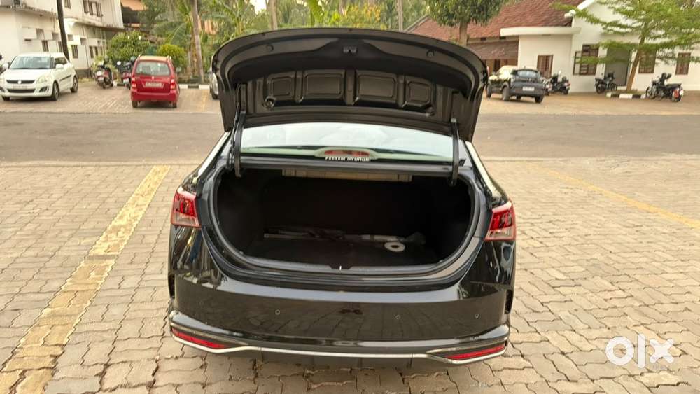 Hyundai Verna 2022 Petrol Well Maintained