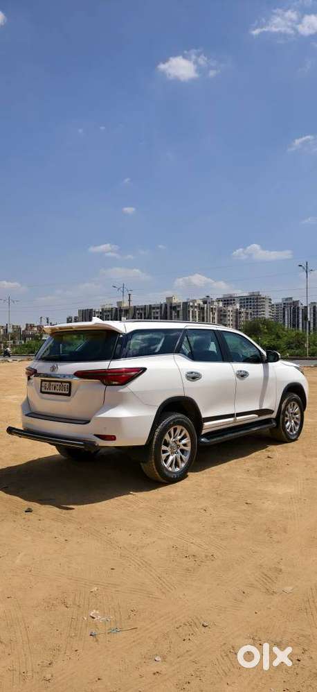 Toyota Fortuner 4x2 At 2.8 Diesel, 2021, Diesel