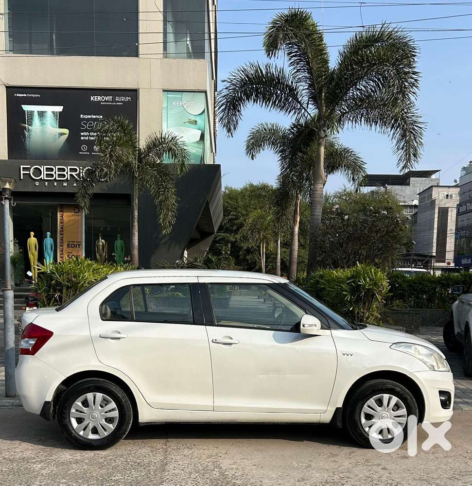 Maruti Suzuki Swift Dzire Vxi Optional, 2012, Petrol