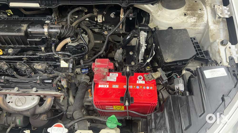 Maruti Suzuki Vitara Brezza 1.5 Zxi At, 2022, Petrol