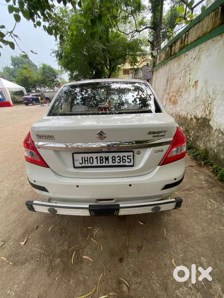 Maruti Suzuki Swift Dzire 2015 Petrol 90000 Km Driven