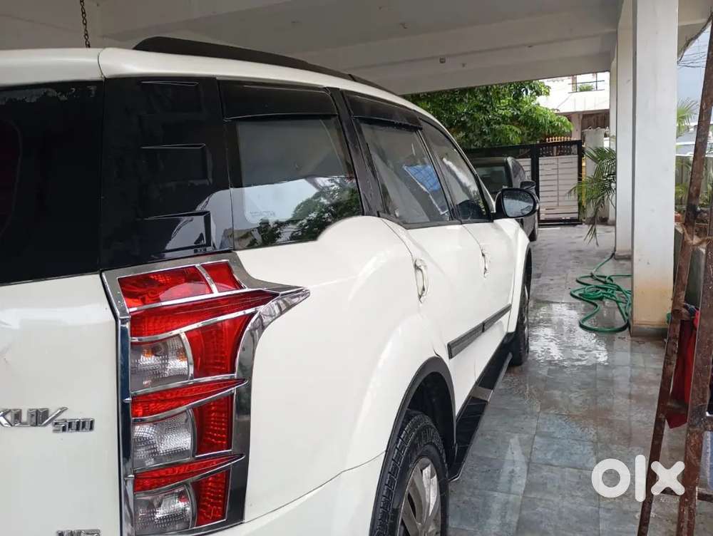 Mahindra Xuv500 2015 Diesel 67000 Km Driven