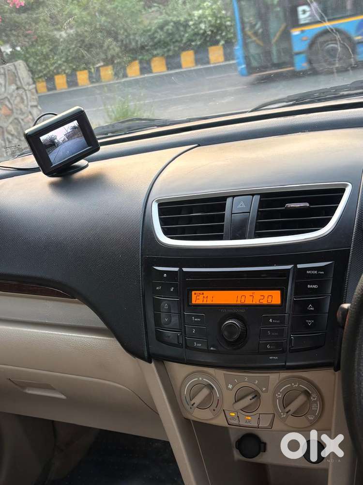 Maruti Suzuki Swift Dzire Vxi Optional, 2013, Petrol