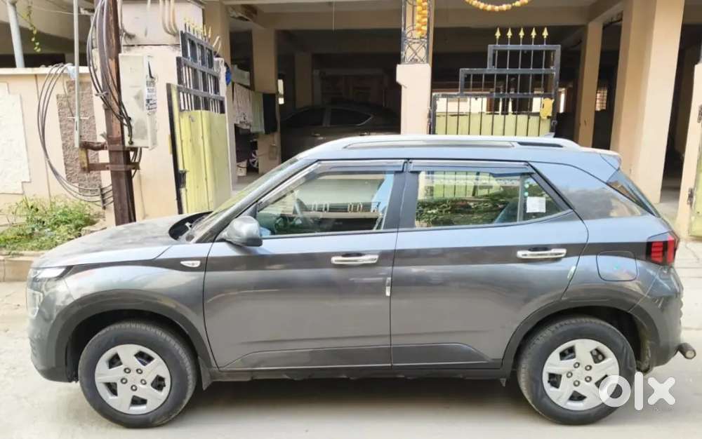 Hyundai Venue 1.2 Petrol 2022, Video Music System