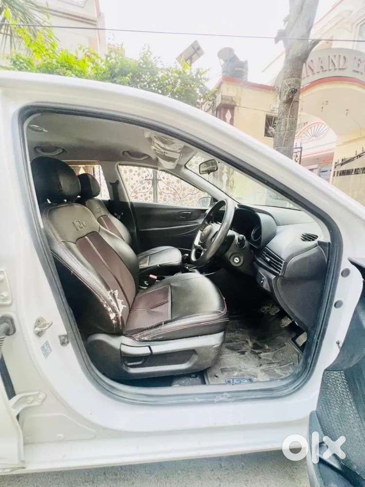 Hyundai I20 Sportz 1.2 Ivt, 2022, Petrol