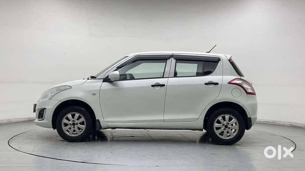 Maruti Suzuki Swift 1.3 Lxi, 2015, Petrol