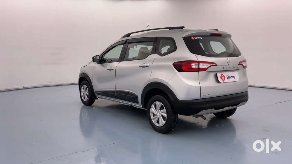 Renault Triber Rxt, 2022, Petrol