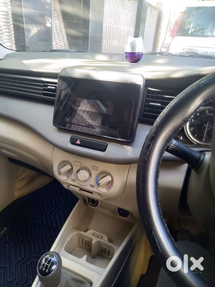 Maruti Suzuki Ertiga Vxi (o) Cng, 2025, Petrol