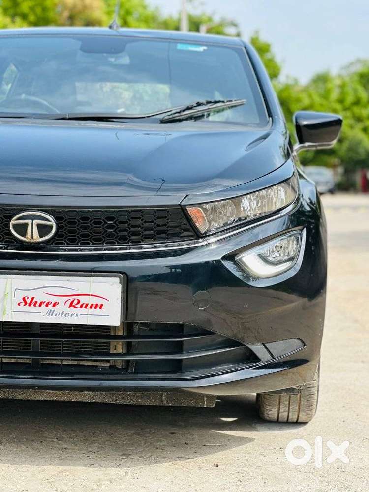 Tata Altroz 1.2 Xt Dark Edition Petrol, 2023, Petrol