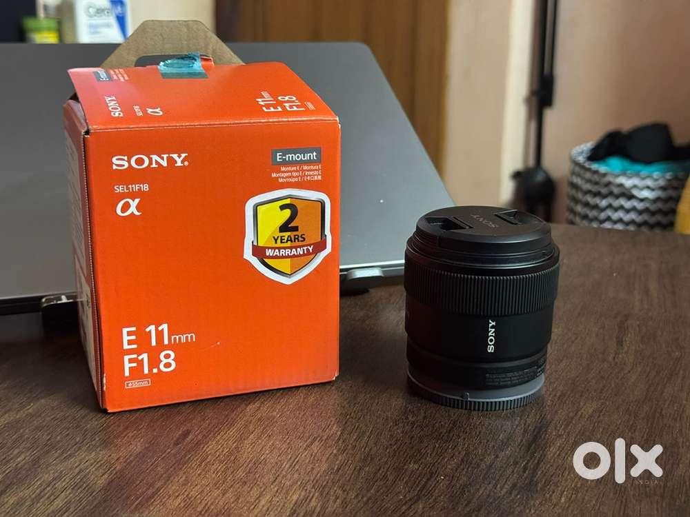 Sony E 11mm F1.8 Ultra Wide Apsc Lens
