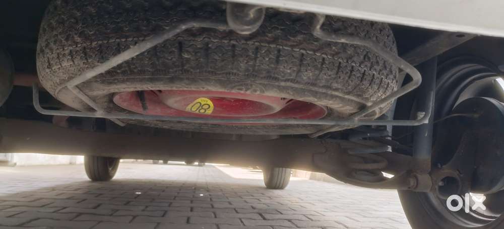 Renault Triber Rxz, 2023, Petrol