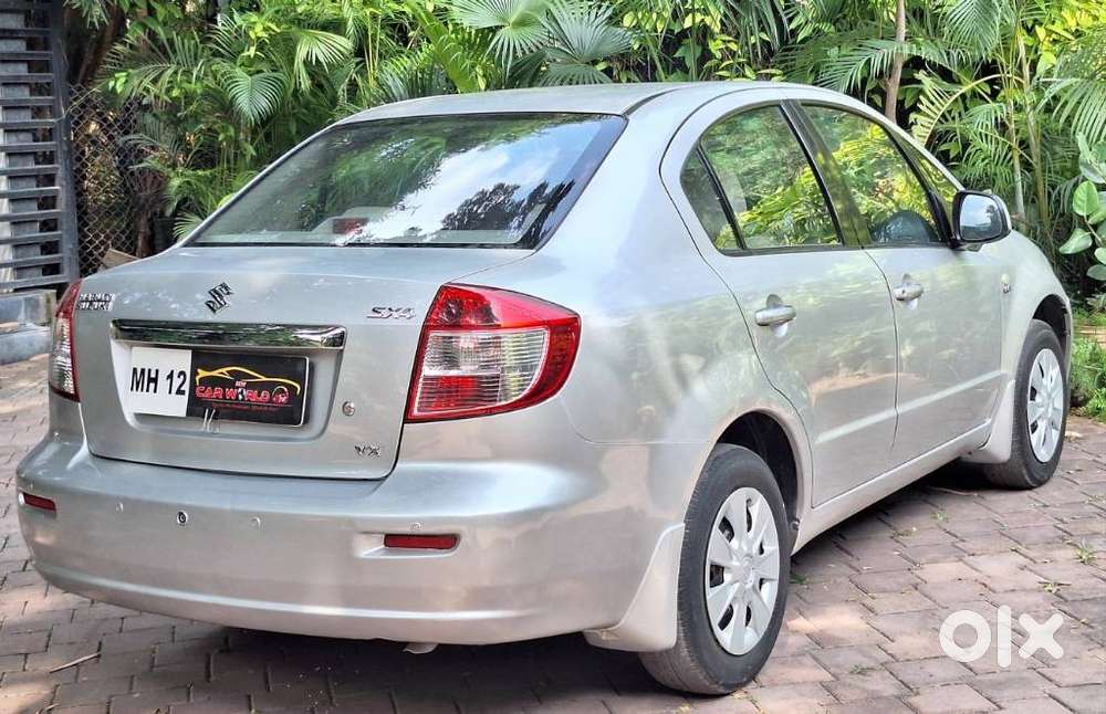 Maruti Suzuki Sx4 Vxi Bsiv, 2014, Petrol