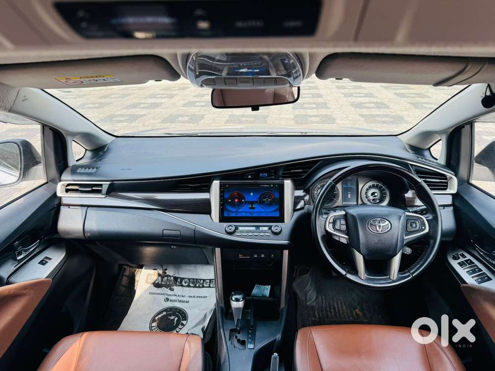 Toyota Innova Crysta