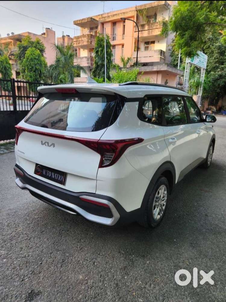 Kia Carens 1.4 Prestige 7 Str, 2023, Petrol