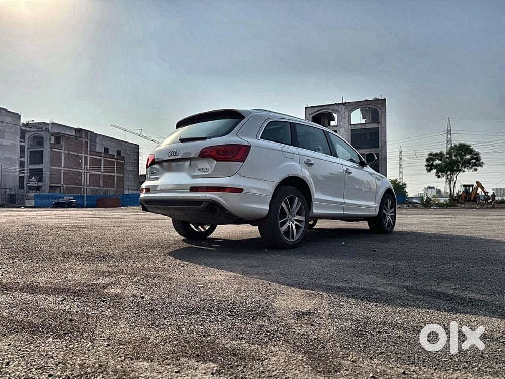 Audi Q7 Extremely Well Maintained