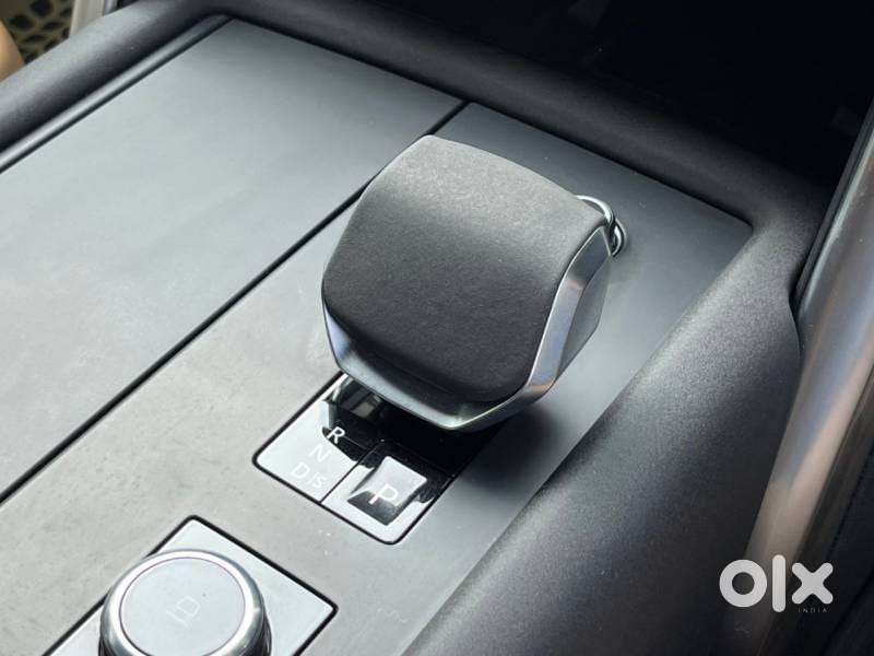 Land Rover Discovery Hse R-dynamic 2.0 Petrol, 2023, Petrol
