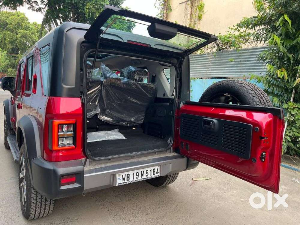 Mahindra Thar Roxx Ax7 L Diesel Mt 4wd, 2026, Diesel