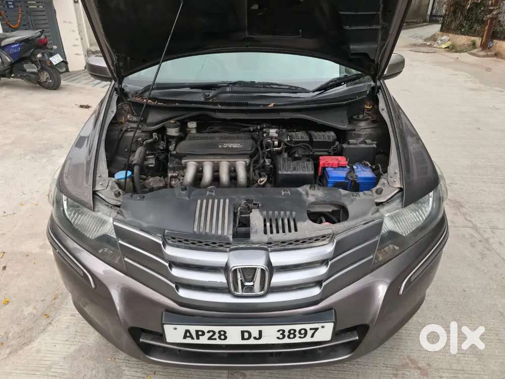 Honda City 1.5s I-vtec Mt Bsiv 2011 Petrol 92,905 Kms Driven,manual