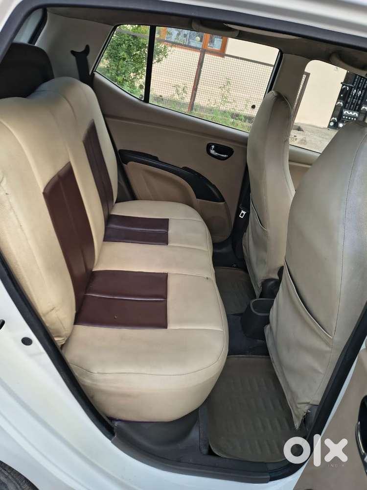 Hyundai I10 Sportz, 2012, Petrol