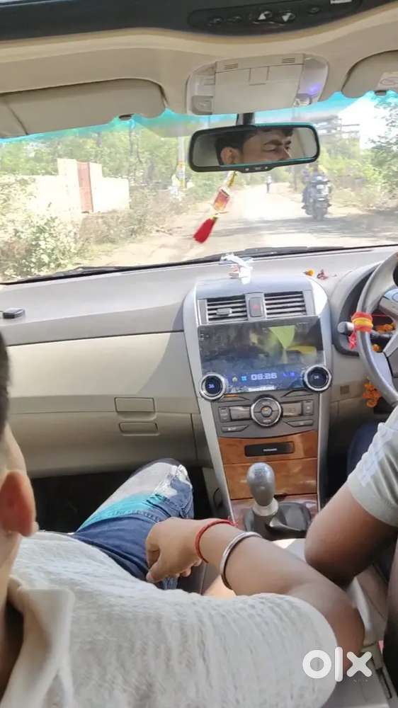 Toyota Corolla Altis 2010