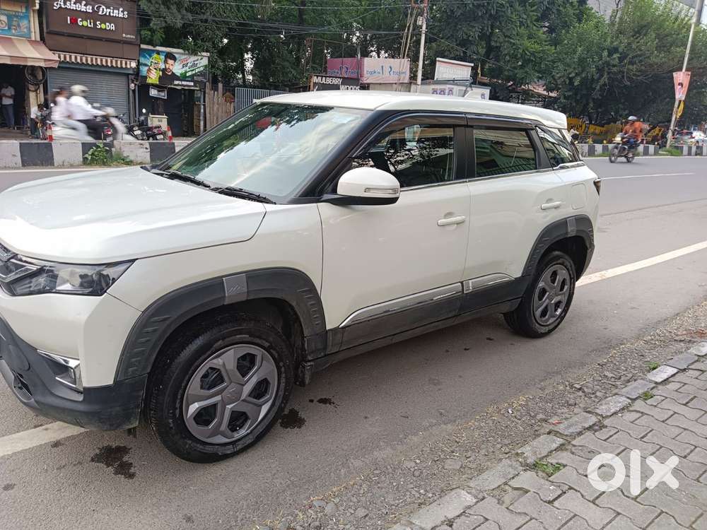 Maruti Suzuki Brezza 1.5 Vxi Smart Hybrid, 2024, Petrol