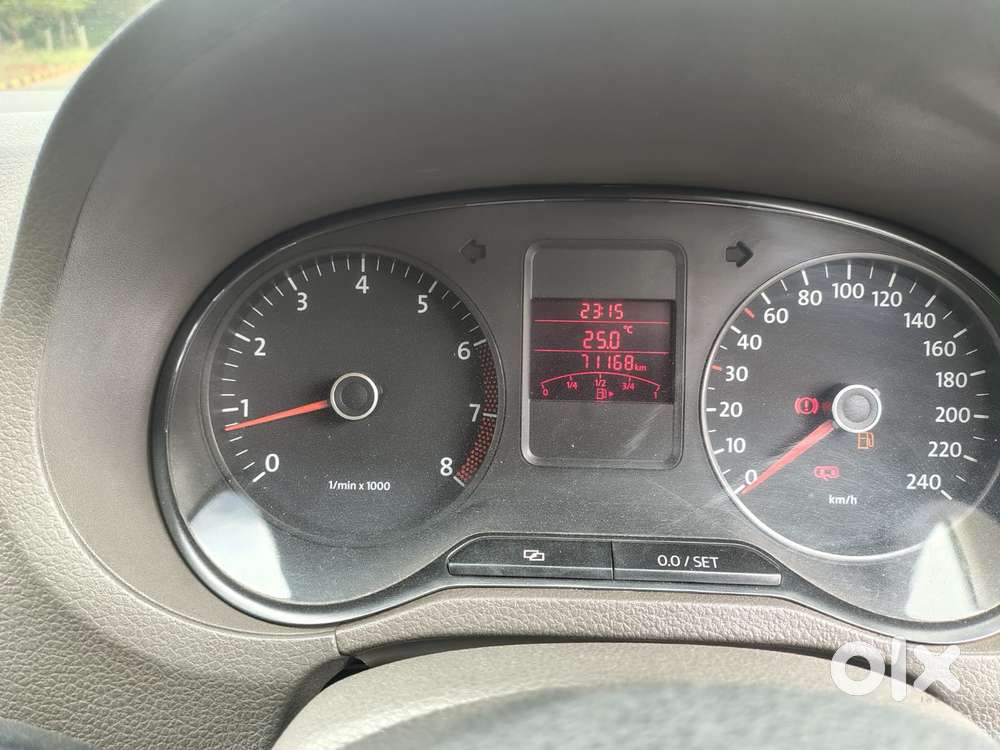 Volkswagen Vento, 2011, Petrol