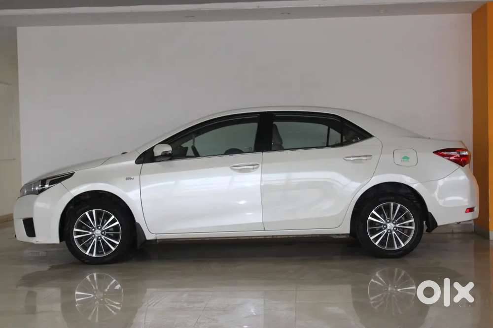 Toyota Corolla Altis 1.8 V Automatic