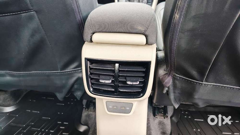 Skoda Slavia 1.0 Ambition Tsi At, 2022, Petrol