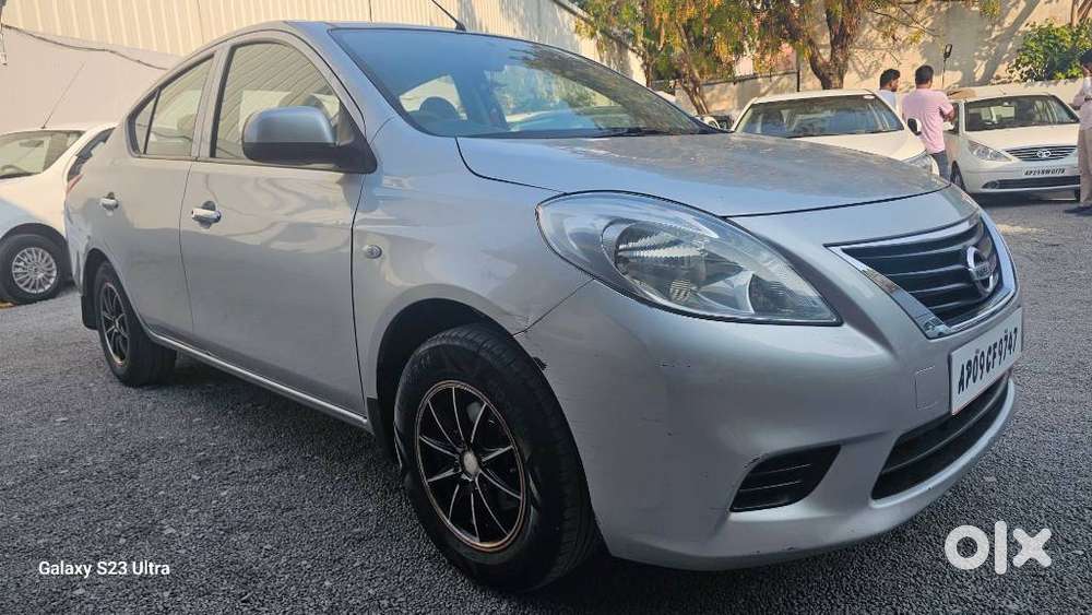 Nissan Sunny Xe, 2012, Petrol