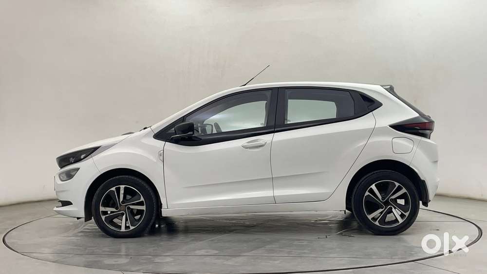 Tata Altroz 1.5 Xz Plus Diesel, 2023, Diesel