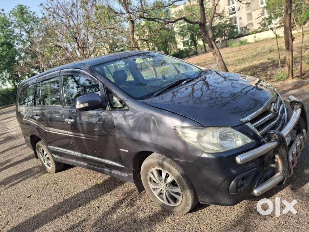 Toyota Innova 2.5 Z Diesel 7 Seater, 2015, Diesel