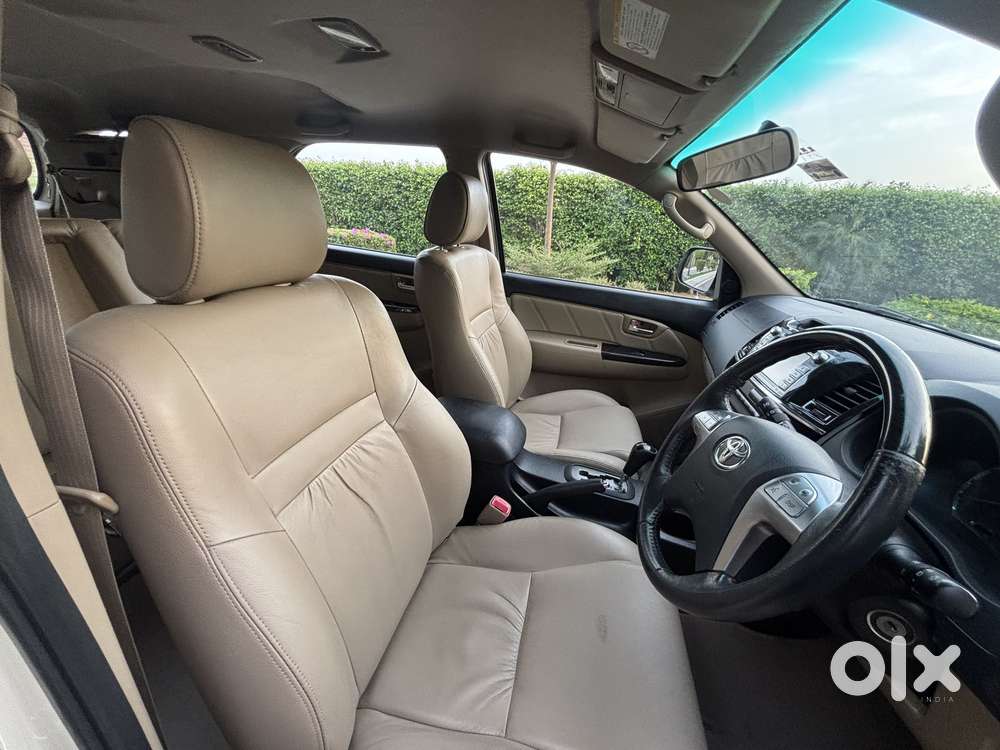 Toyota Fortuner 4x2 4 Speed At, 2015, Diesel
