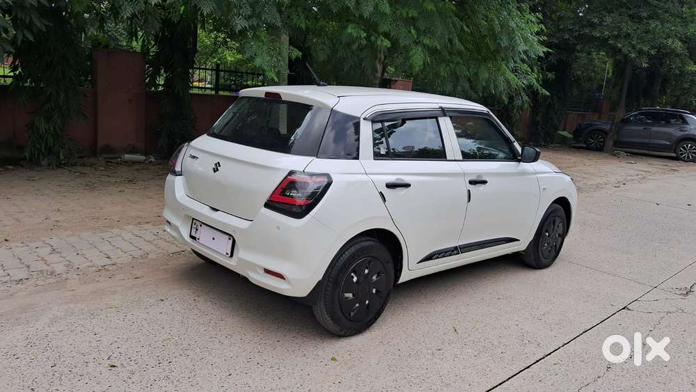 Maruti Suzuki Swift Lxi Optional-o, 2026, Petrol