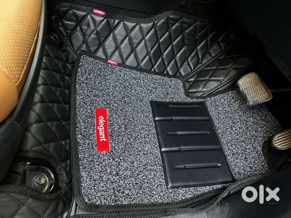 Toyota Fortuner 4x2 Diesel At  2023  ₹2l Accessories & Michelin Tyre